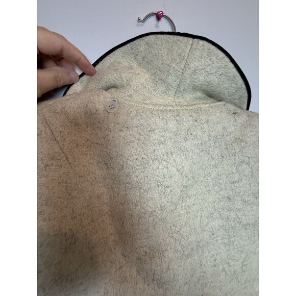 BOOS Vintage Austrian 100% Wool Cloak  Cape - Black Velvet Collar - Large - Picture 8 of 10